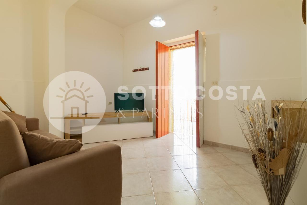 Moon & Sun Flat - Sant'Isidoro Apartment Sant Isidoro  Bagian luar foto