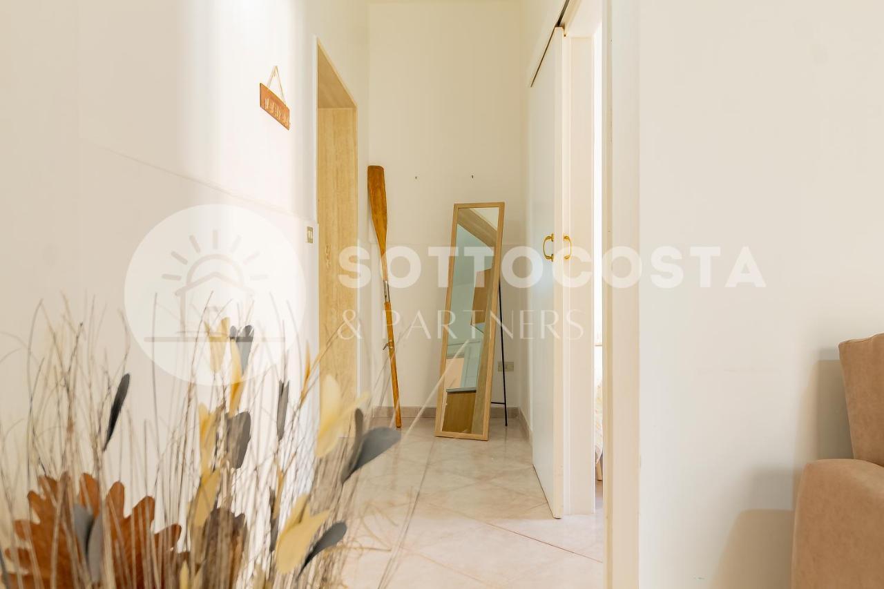 Moon & Sun Flat - Sant'Isidoro Apartment Sant Isidoro  Bagian luar foto