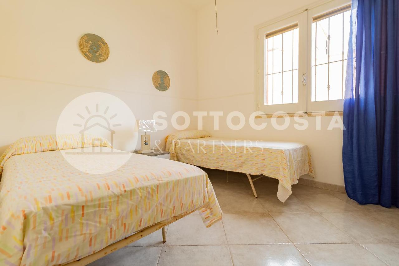 Moon & Sun Flat - Sant'Isidoro Apartment Sant Isidoro  Bagian luar foto