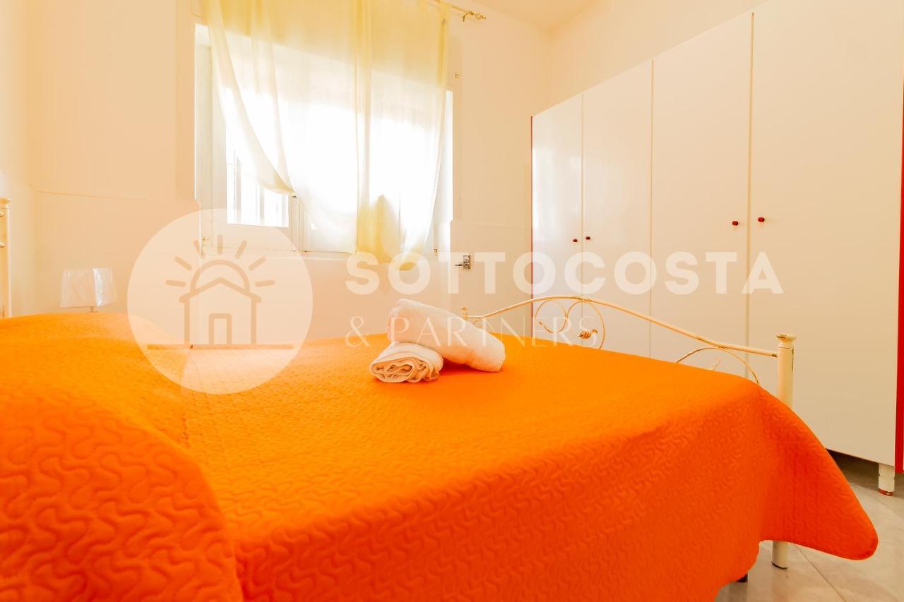 Moon & Sun Flat - Sant'Isidoro Apartment Sant Isidoro  Bagian luar foto